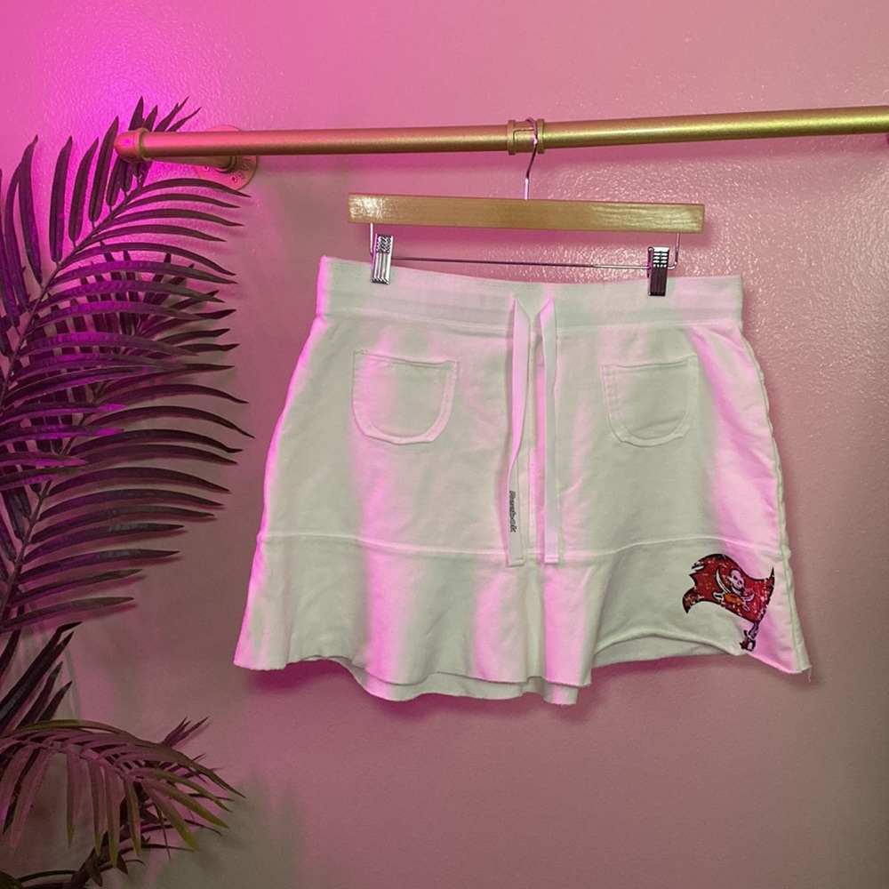 REEBOK - WHITE TAMPA BAY BUCCANEERS SKIRT - Picture 15 of 15